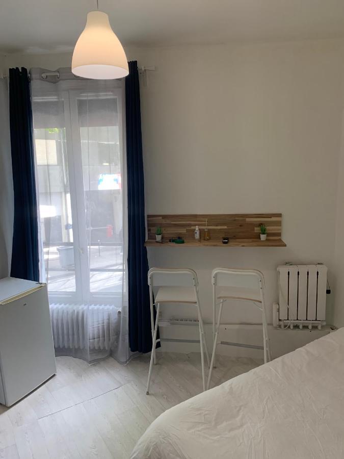 Hotel La Defense Bois-Colombes Buitenkant foto